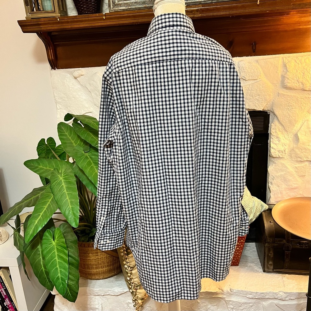 3/$25 💋 Nautica Blue and White Plaid Button Down Shirt Size 2XL - Picture 4 of 9